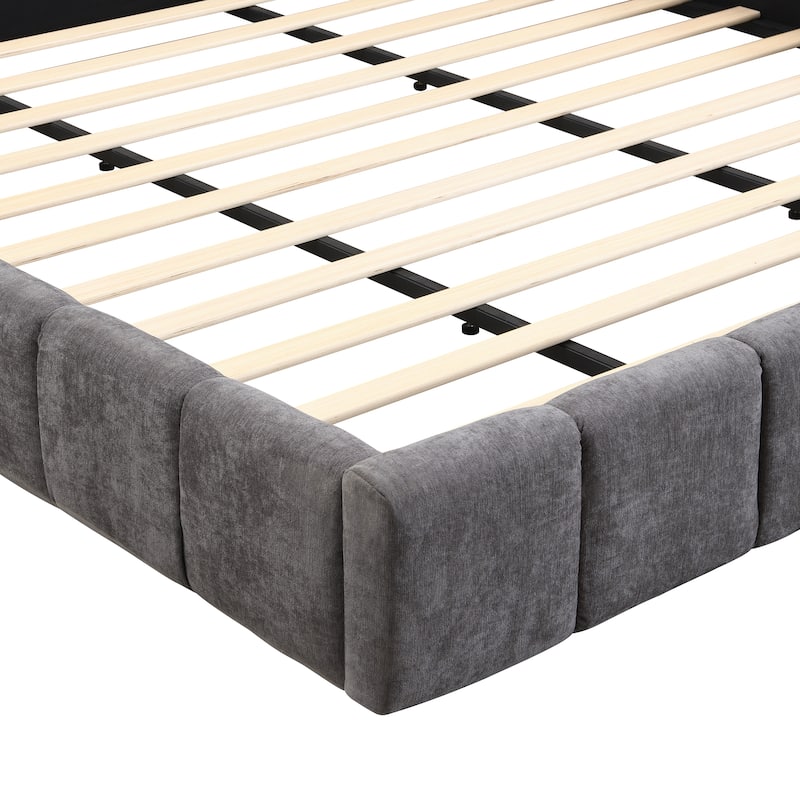 Queen / King Soft Chenille Upholstered Bed in Soft Grey with Stylish Checkerboard Pattern