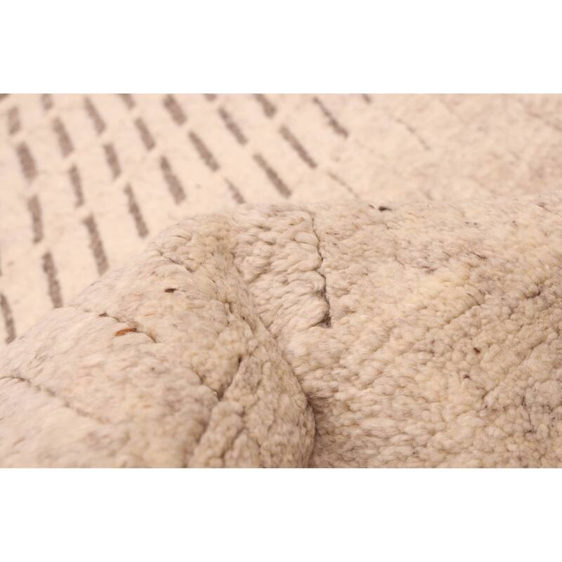 ECARPETGALLERY Hand-knotted Tangier Cream Wool Rug - 5'1 x 8'3