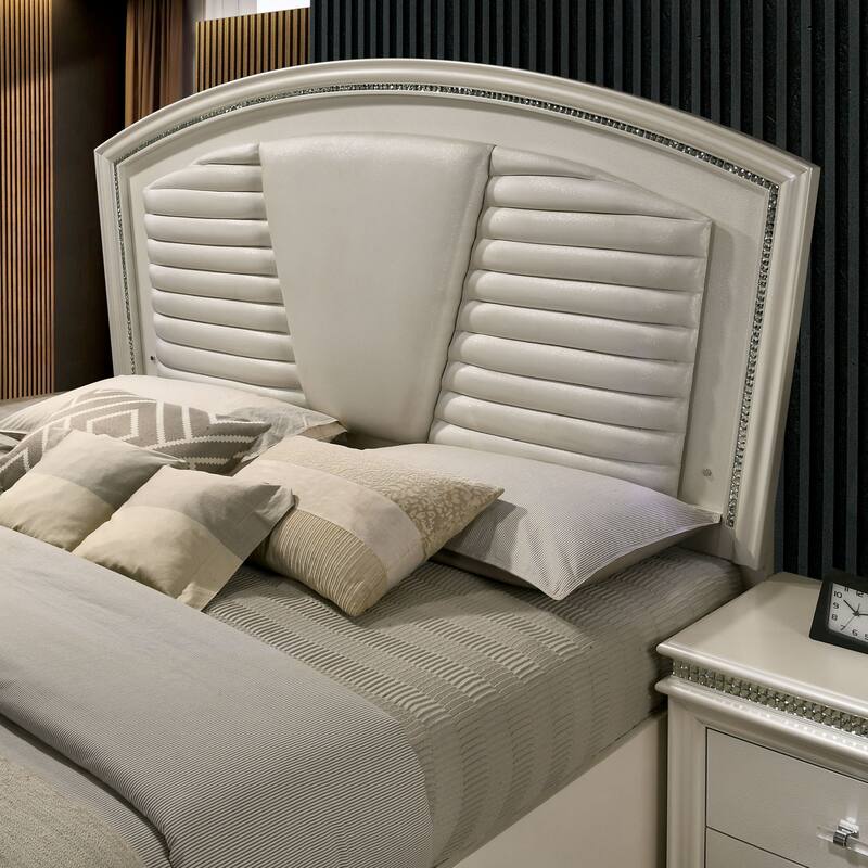Xian Glam White Solid Wood 2-Piece Platform Bed and Dresser Set with LED by Furniture of America
