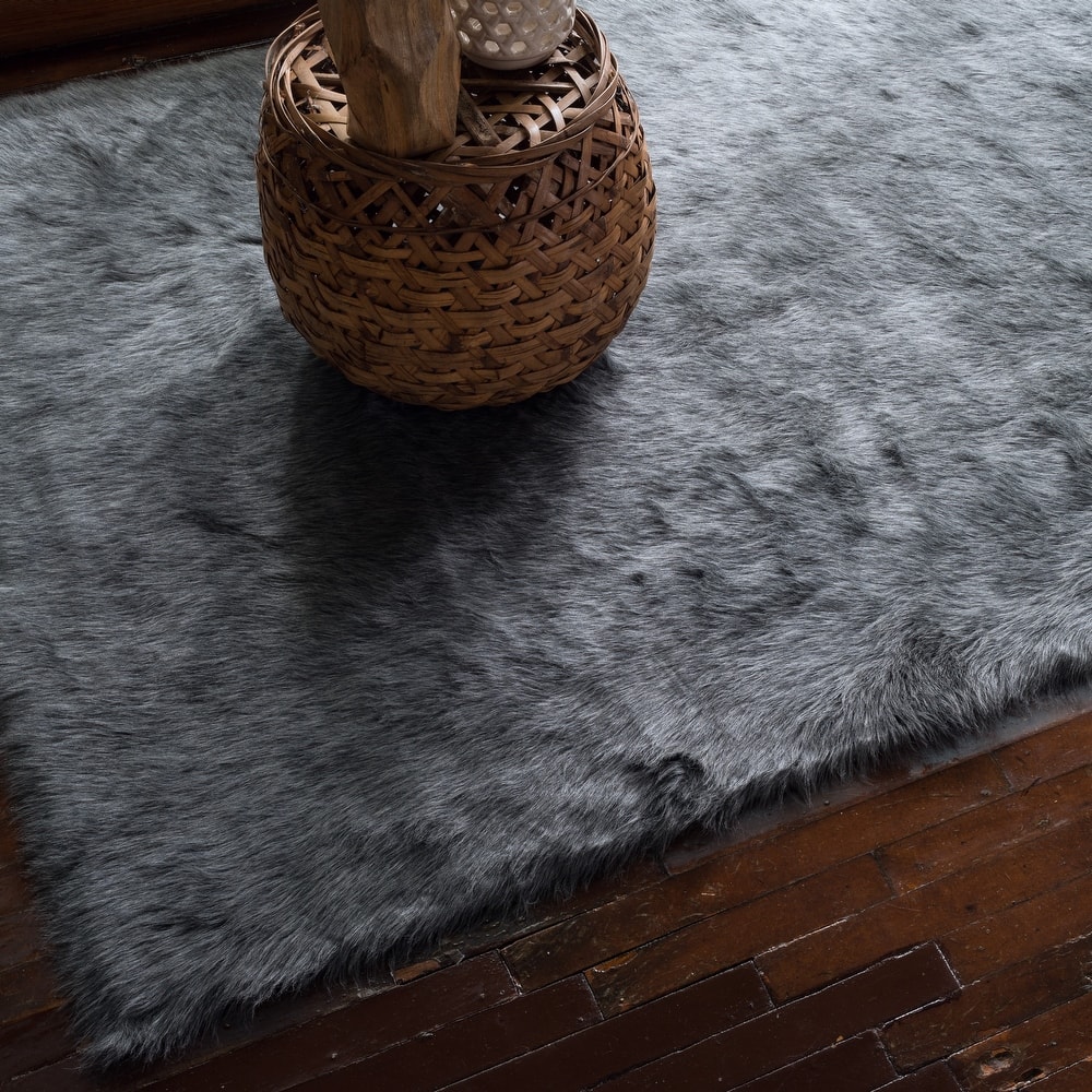 Strick & Bolton Newport Faux Sheepskin Shag Area Rug