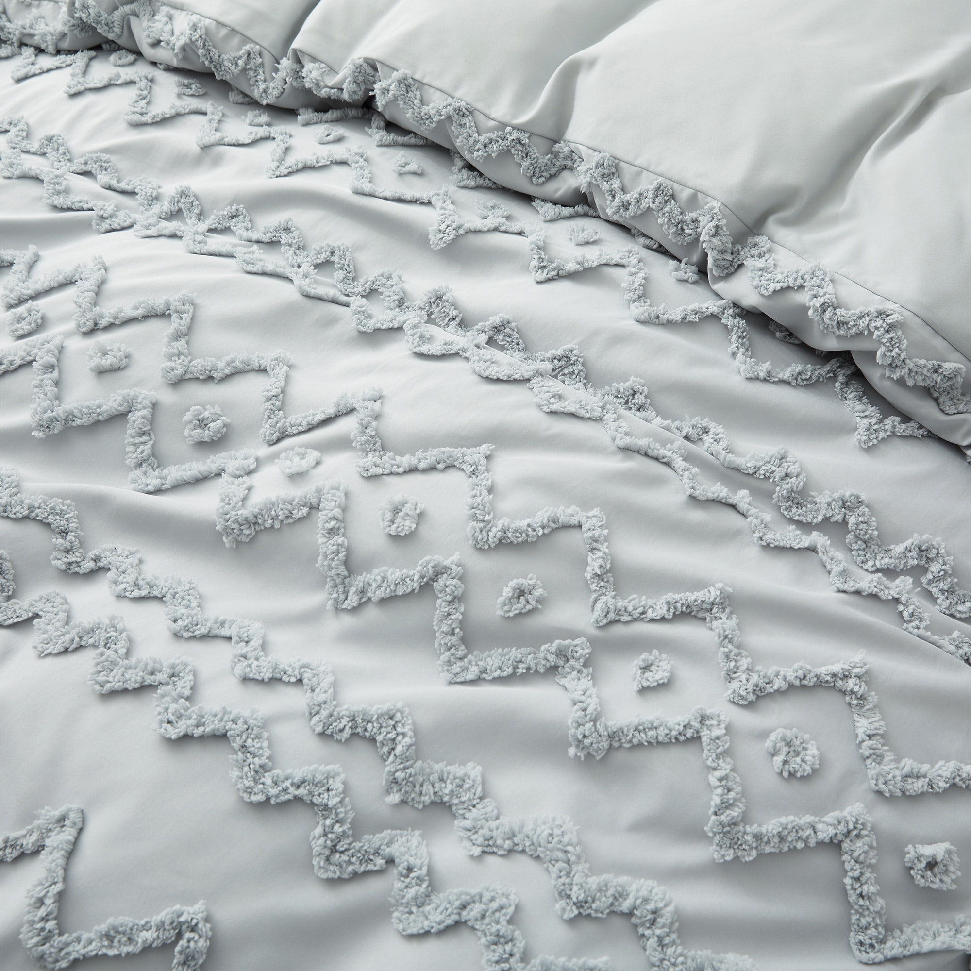 Tufted Clipped Jacquard Geometric Oversized Duvet Cover & - Picture 80 of 127