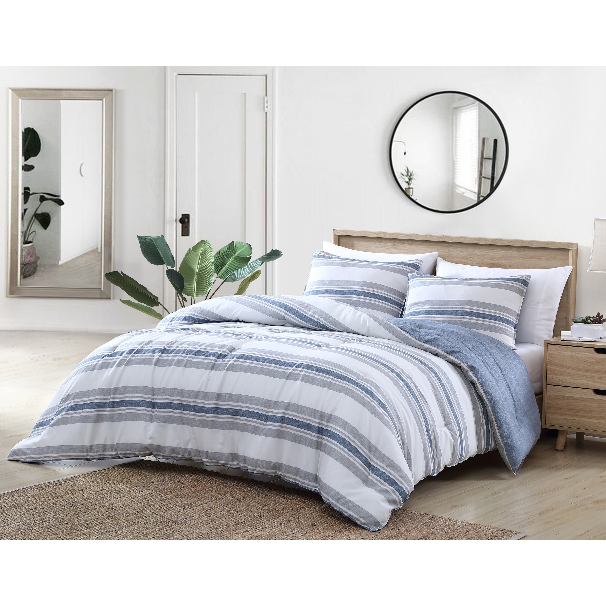 Nautica Bay Shore Cotton Reversible Navy Comforter Set - On Sale - Bed Bath  & Beyond - 32235072
