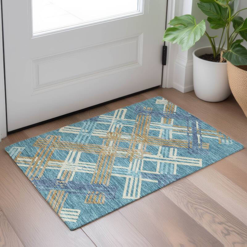 Machine Washable Indoor/ Outdoor Modern Trellis Chantille Rug