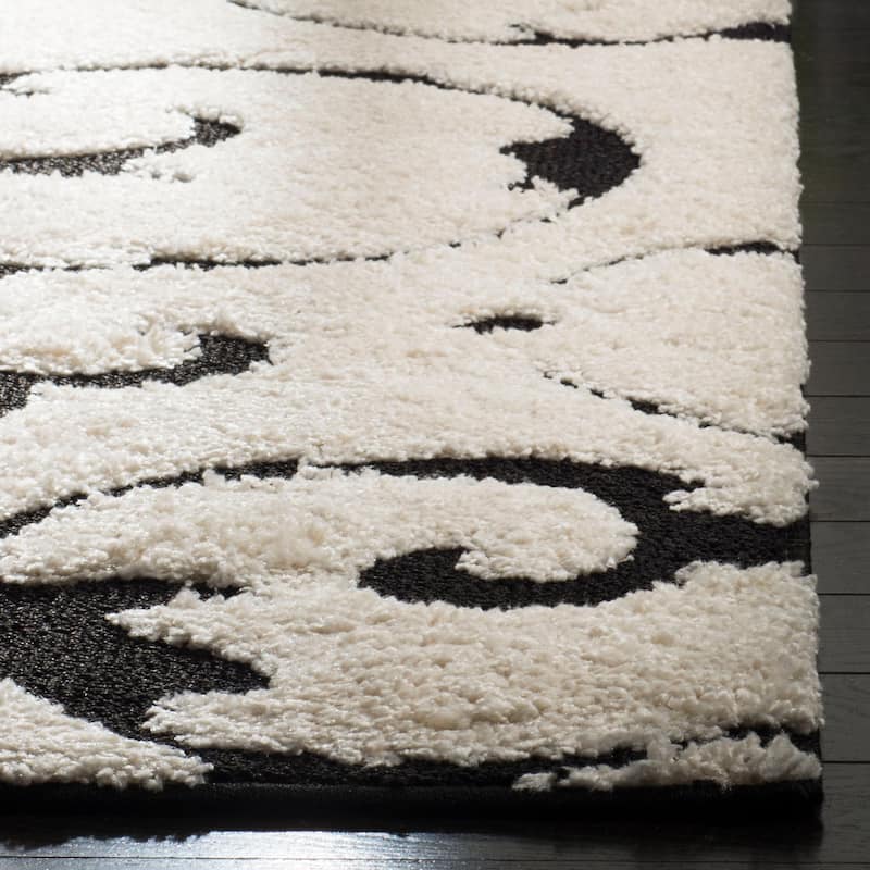 SAFAVIEH Florida Shag Hacer Scroll 1.2-inch Thick Rug