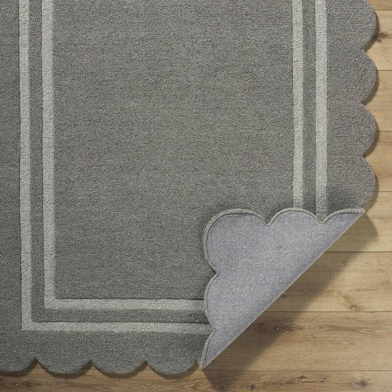 Livabliss Scalloped Modern & Contemporary Area Rug