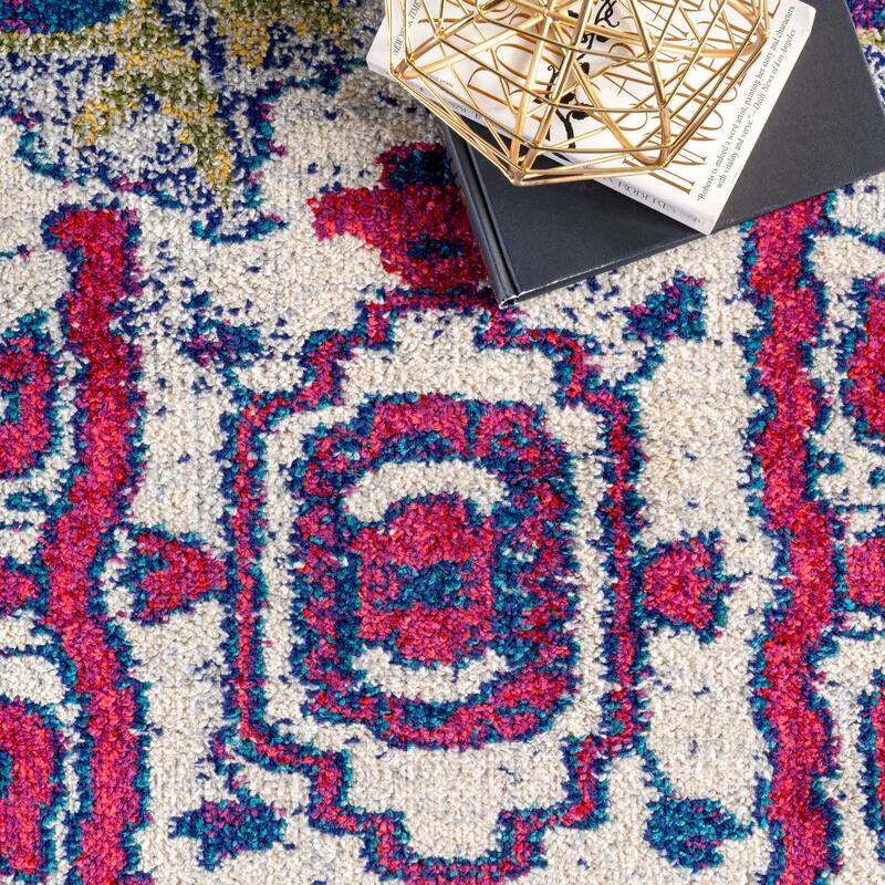 Nuloom Corbett Vintage Bohemian Area Rug