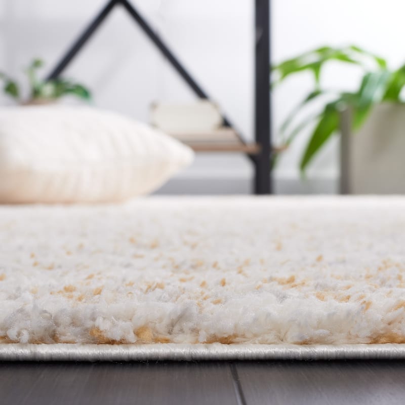 SAFAVIEH Berber Shag Rafaele 1.25-inch Thick Rug