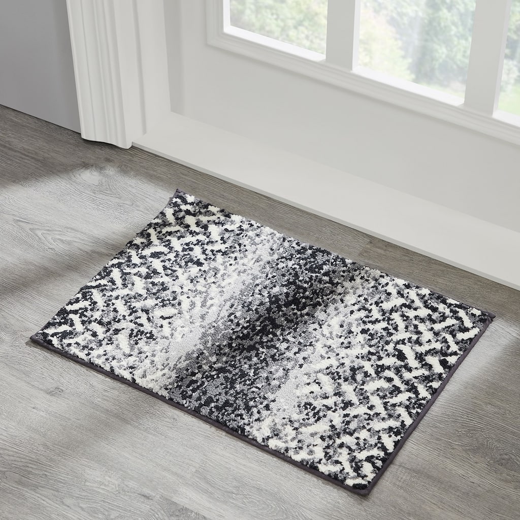 Better Trends 100% Micro Polyester 4&5 Pc Bathroom Rug Set-Casablanca Collection with Chevron Pattern, Machine Washable Bath Mat