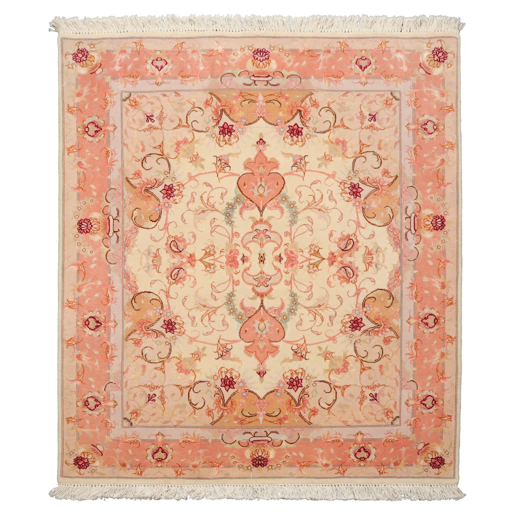 3'5''x3'1'' Hand Knotted Wool Ivory Traditional 300 KPSI Rug - 3' 5'' x 3' 10''