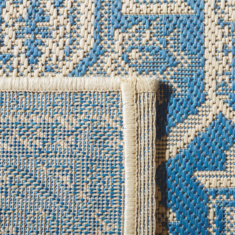 SAFAVIEH Beach House Caoimhe Indoor/ Outdoor Patio Backyard Rug