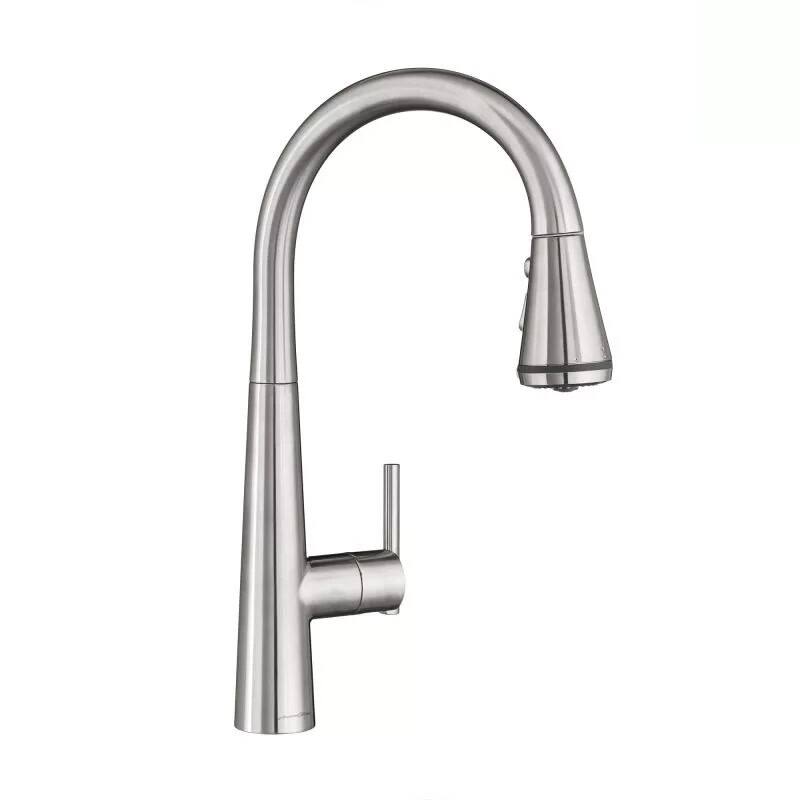 American Standard Edgewater Pull-Out Spray Kitchen Faucet