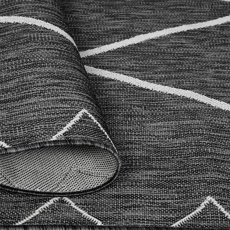 Moroccan Indoor/Outdoor Rug - 8'x10'
