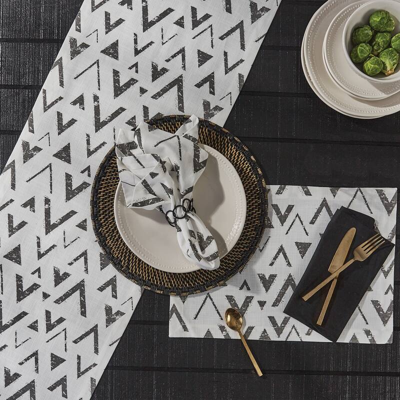 Split P Black Triangles Napkin Set of 4 - 20" X 20"
