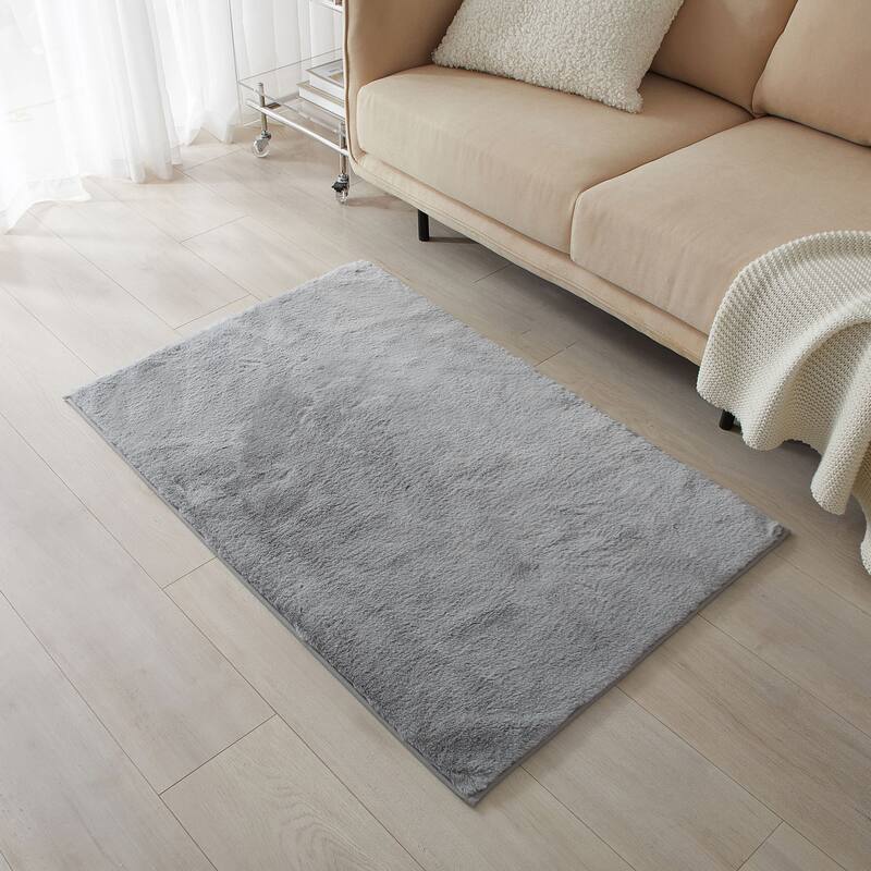 Nanshing Shannen Solid Shaggy Rug - 2' 6" x 3' 10" - Grey