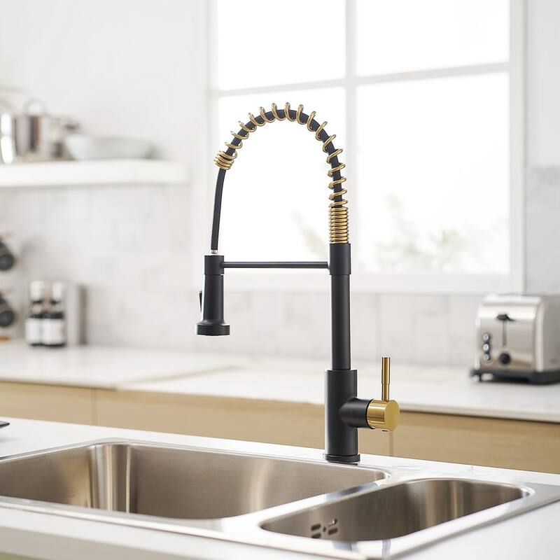 Single Handle Pull Down Kitchen Faucet with Double-Function - Black and Gold