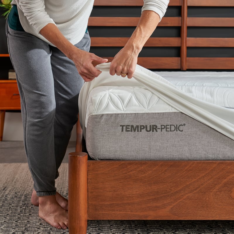 TEMPUR-Protect Mattress Protector - White