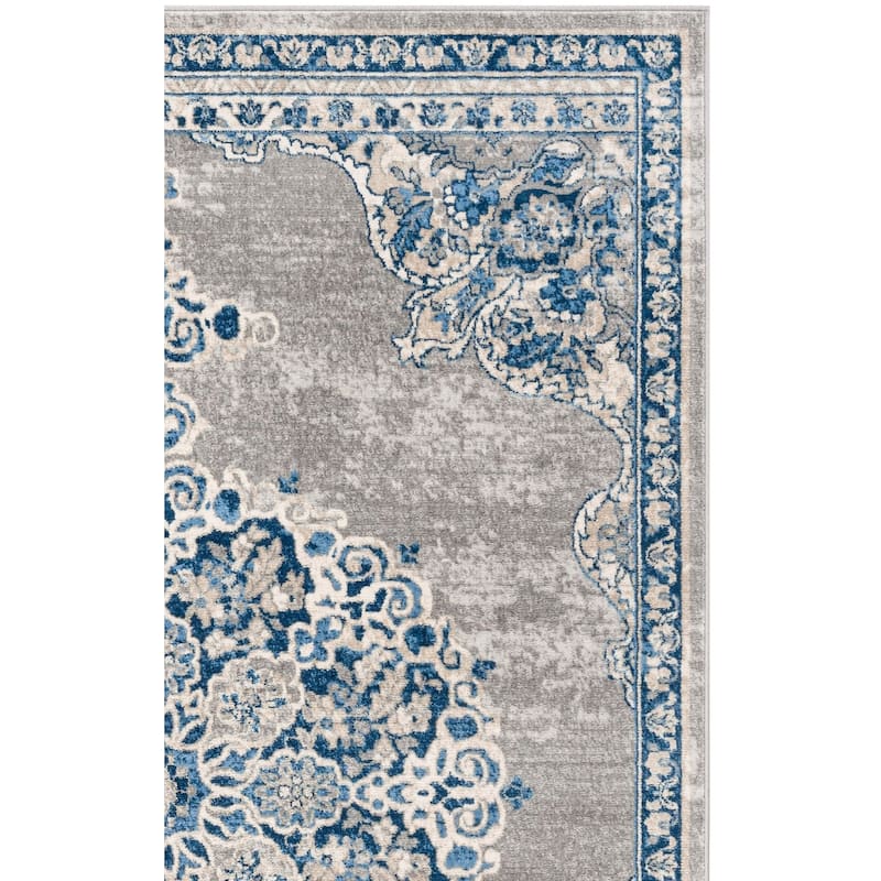 SAFAVIEH Brentwood Coralyne Traditional Oriental Rug