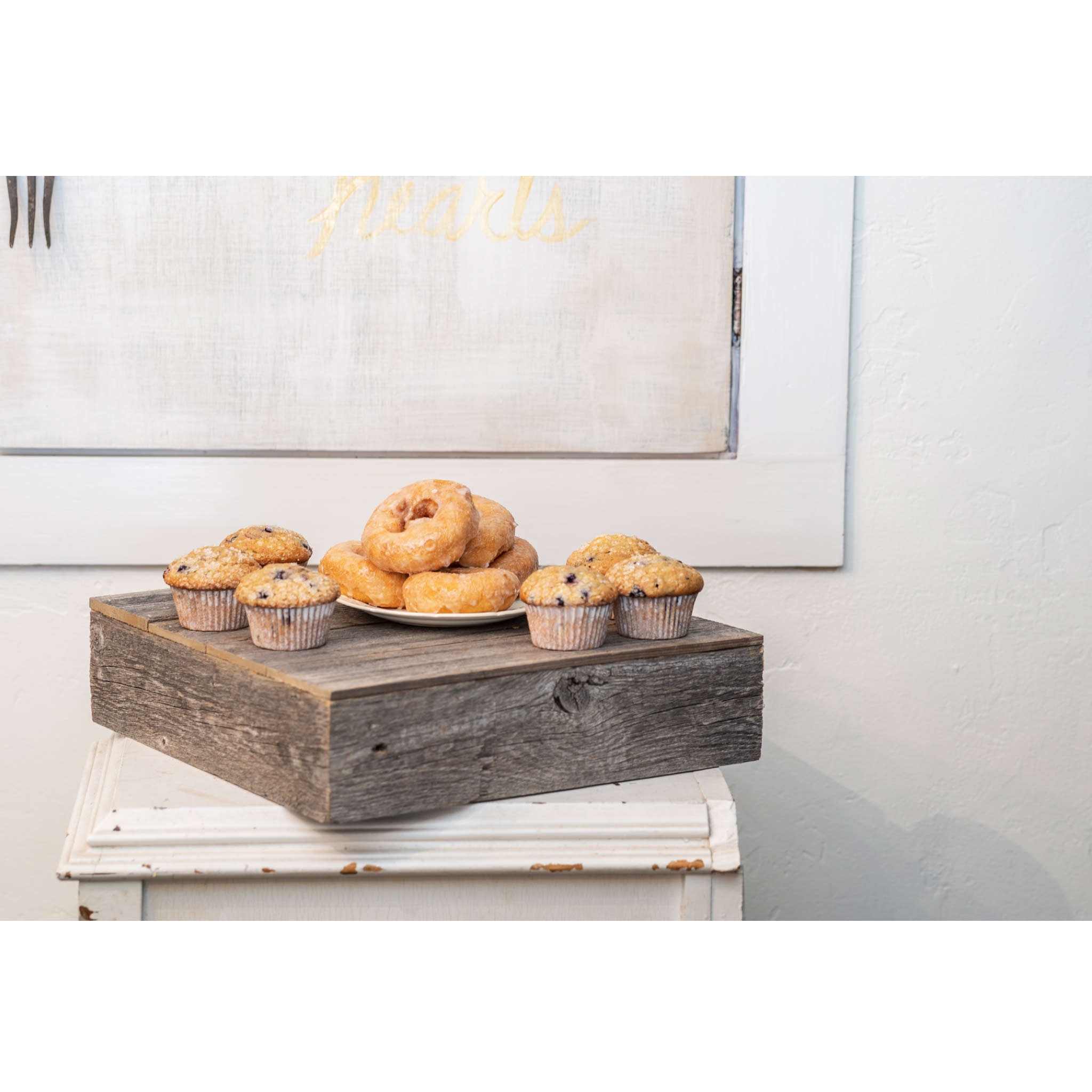 Bed bath and hotsell beyond cake stand