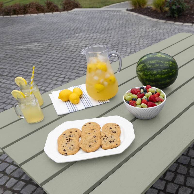 HIGHWOOD Eco-friendly Picnic Table