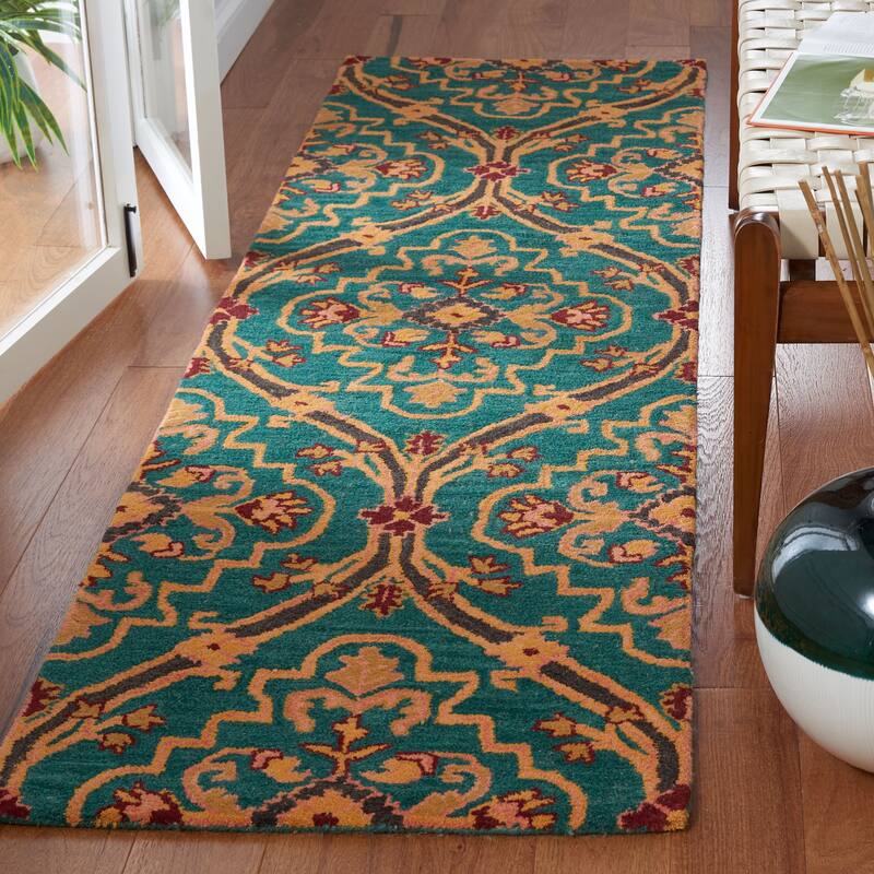 SAFAVIEH Handmade Heritage Argyle Traditional Wool Rug - 2'3" x 8' Runner - Green/Orange