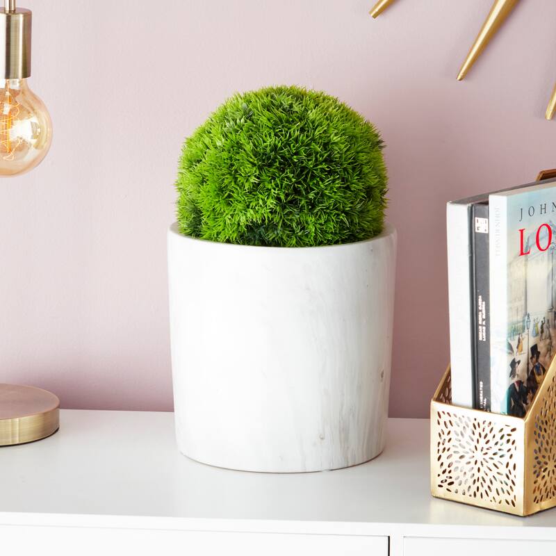 CosmoLiving by Cosmopolitan Green Faux Foliage Boxwood Topiary Artificial Foliage Ball - 9 x 9 x 9Round