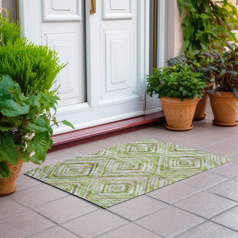Machine Washable Indoor/ Outdoor Chantille Moroccan Boho Contemporary Rug - Green - 1'8" x 2'6"