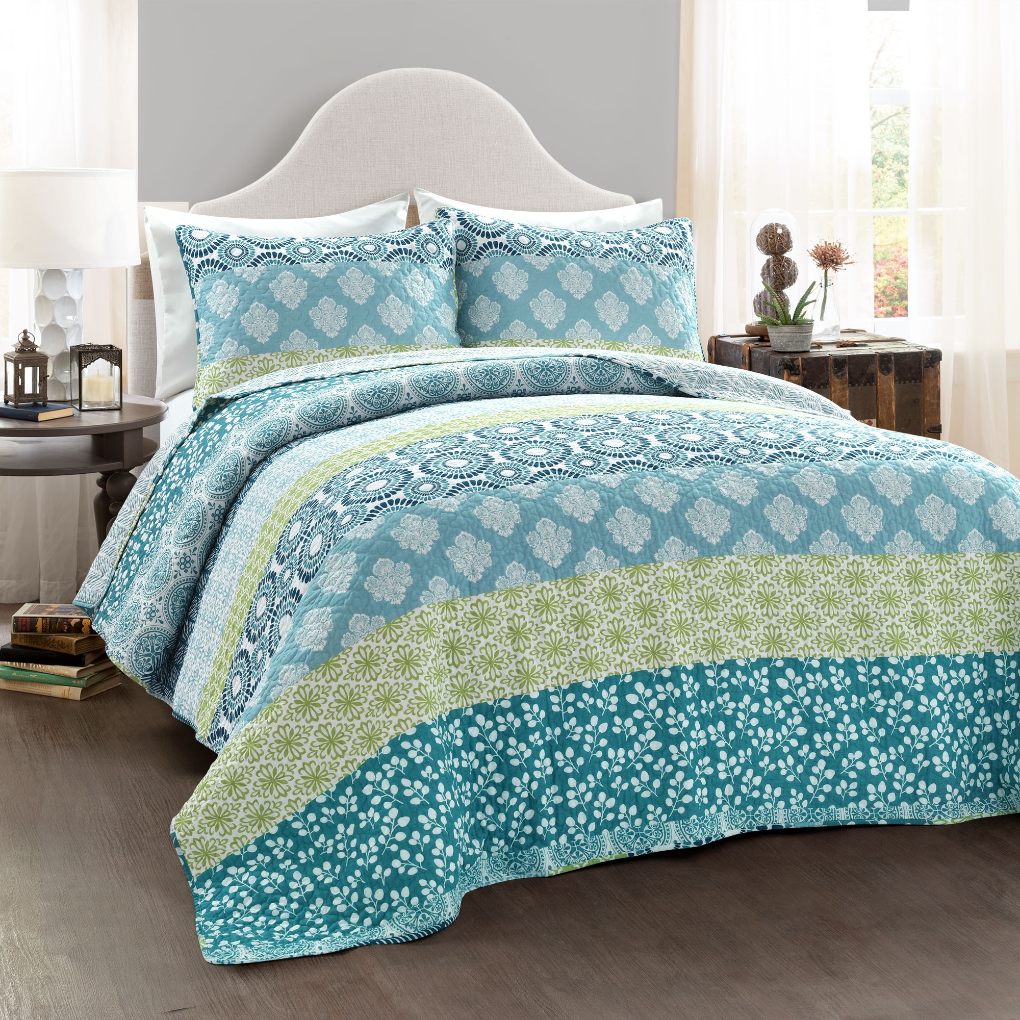 The Curated Nomad La Boheme Damask 3-piece Quilt Set 