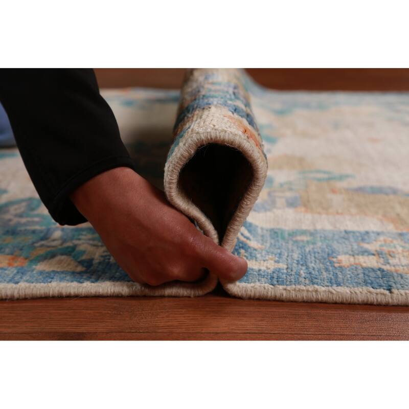 Hand Knotted Oriental 100% Wool Carpet Traditional Pictorial Beige & Ivories Art Deco Area Rug - 4' 9'' X 3' 3''