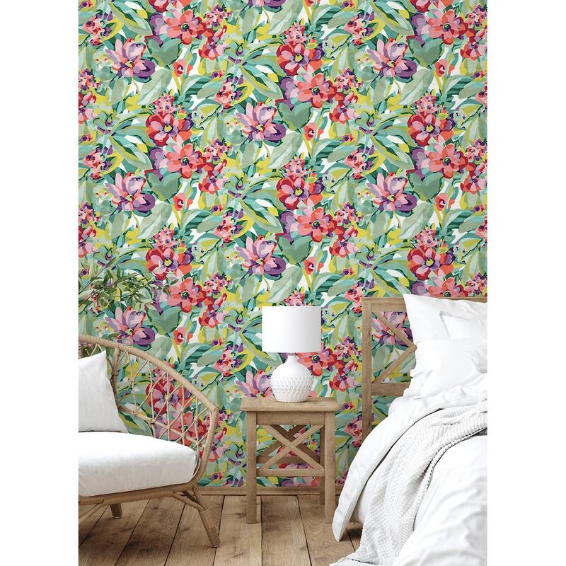Caroline et Bettina Multi Belles Fleurs Peel & Stick Wallpaper