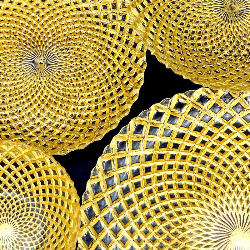 Unique Diamond Pattern Glass Dinner Set Perfect for Everyday Dining and Special Occasions