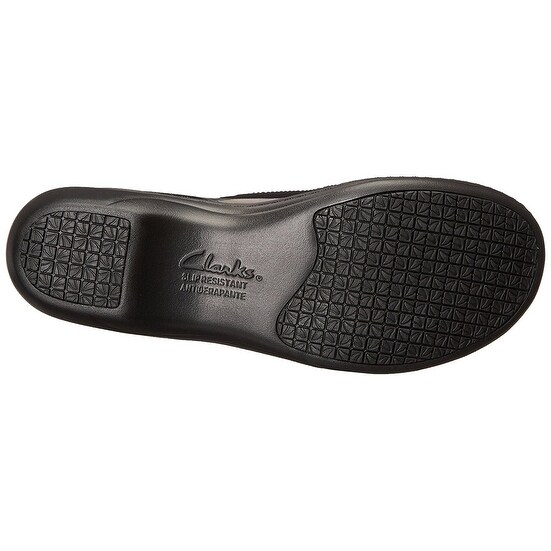 clarks women's grasp chime loafer