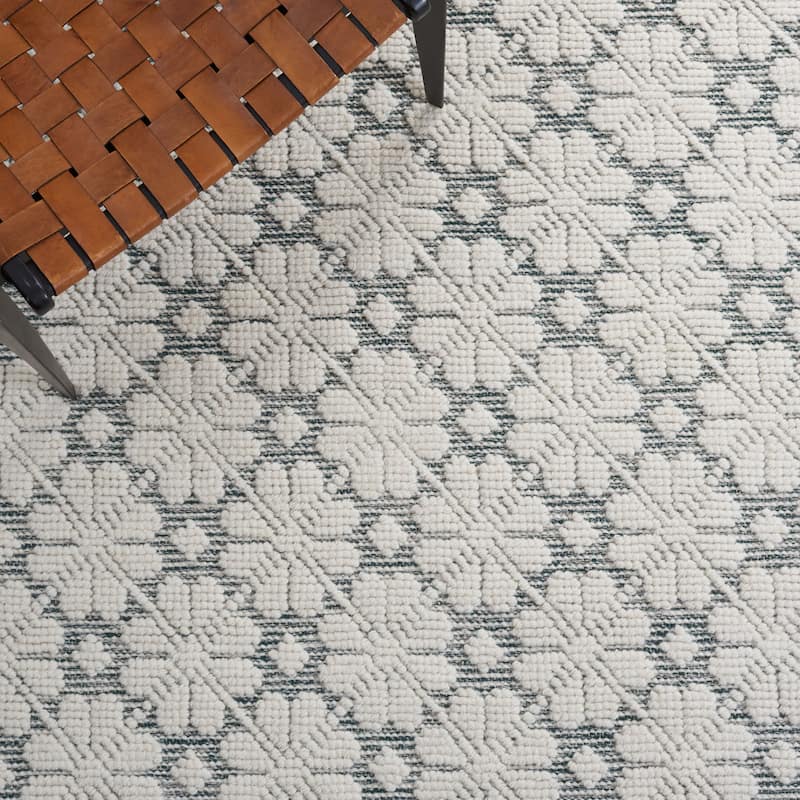 Martha Stewart by SAFAVIEH, Handmade Micheline Wool Rug