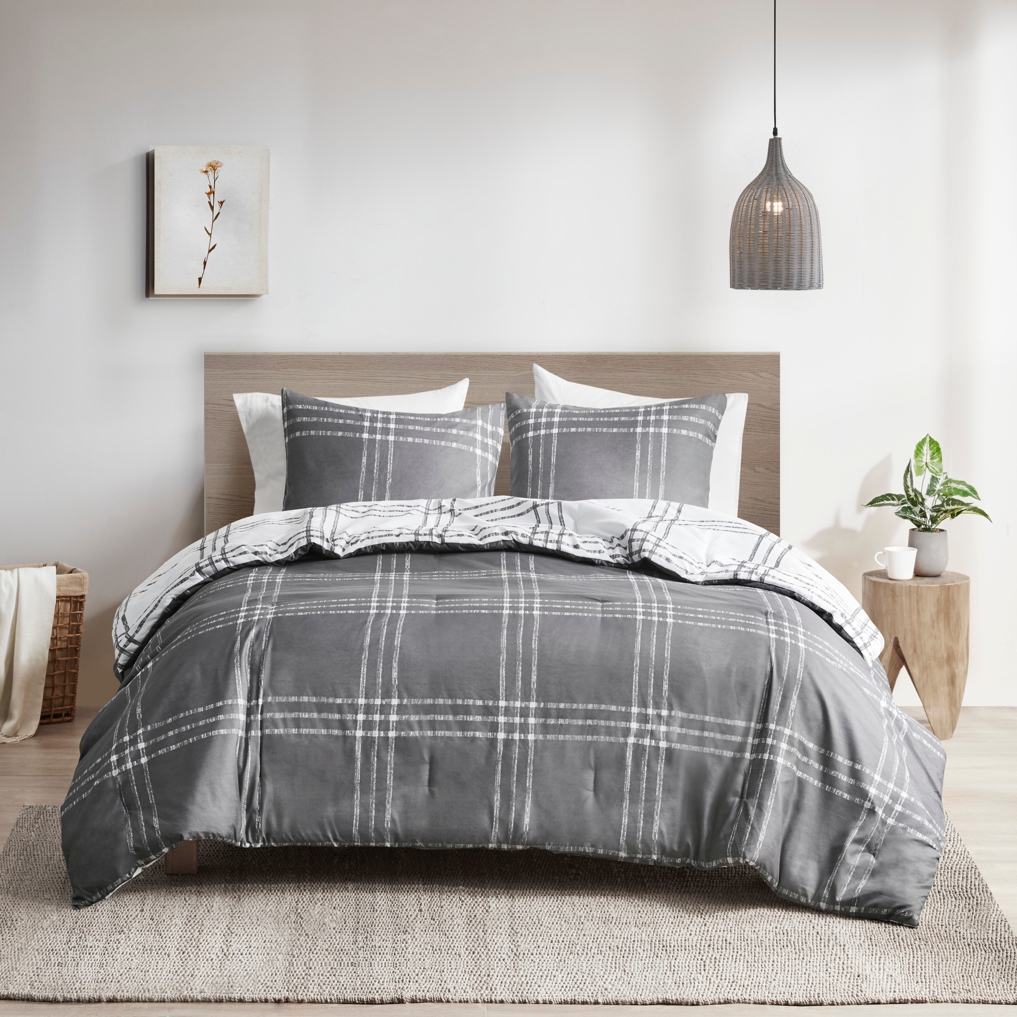 Intelligent Design Pike Plaid Reversible Comforter Set