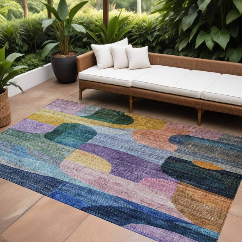 HomeRoots Abstract Transitional Rectangle Outdoor Rug - 10' X 14'