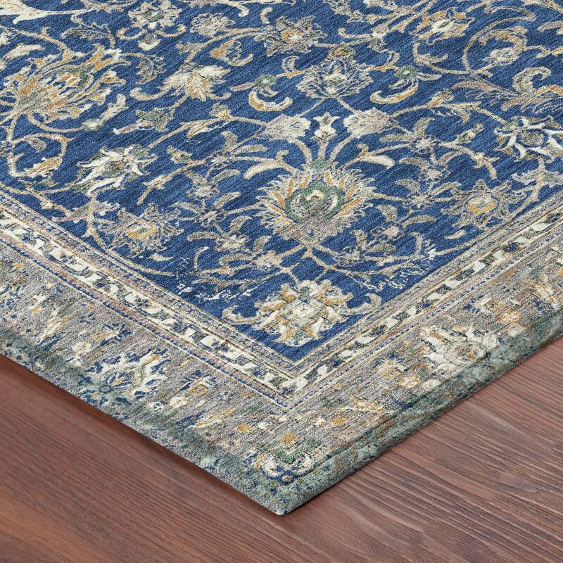 Machine Washable Indoor/ Outdoor Traditional Arvada Chantille Rug