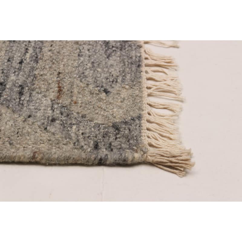 Ankara Taupe Kilim 5'6" x 7'4" - 5'6 x 7'4