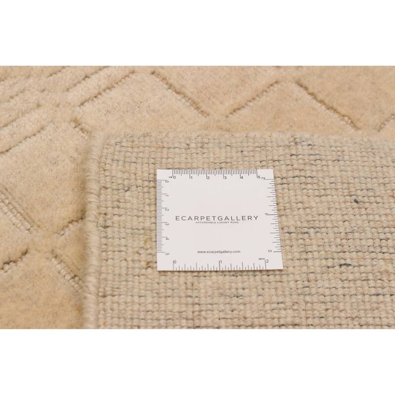 Kashkuli Gabbeh Cream Rug 6'8" x 9'5" - 6'8 x 9'5