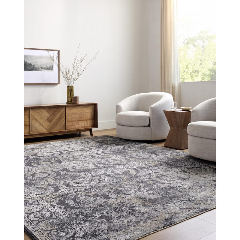 Livabliss Gakko Traditional Area Rug - Black - 2' x 2'11"