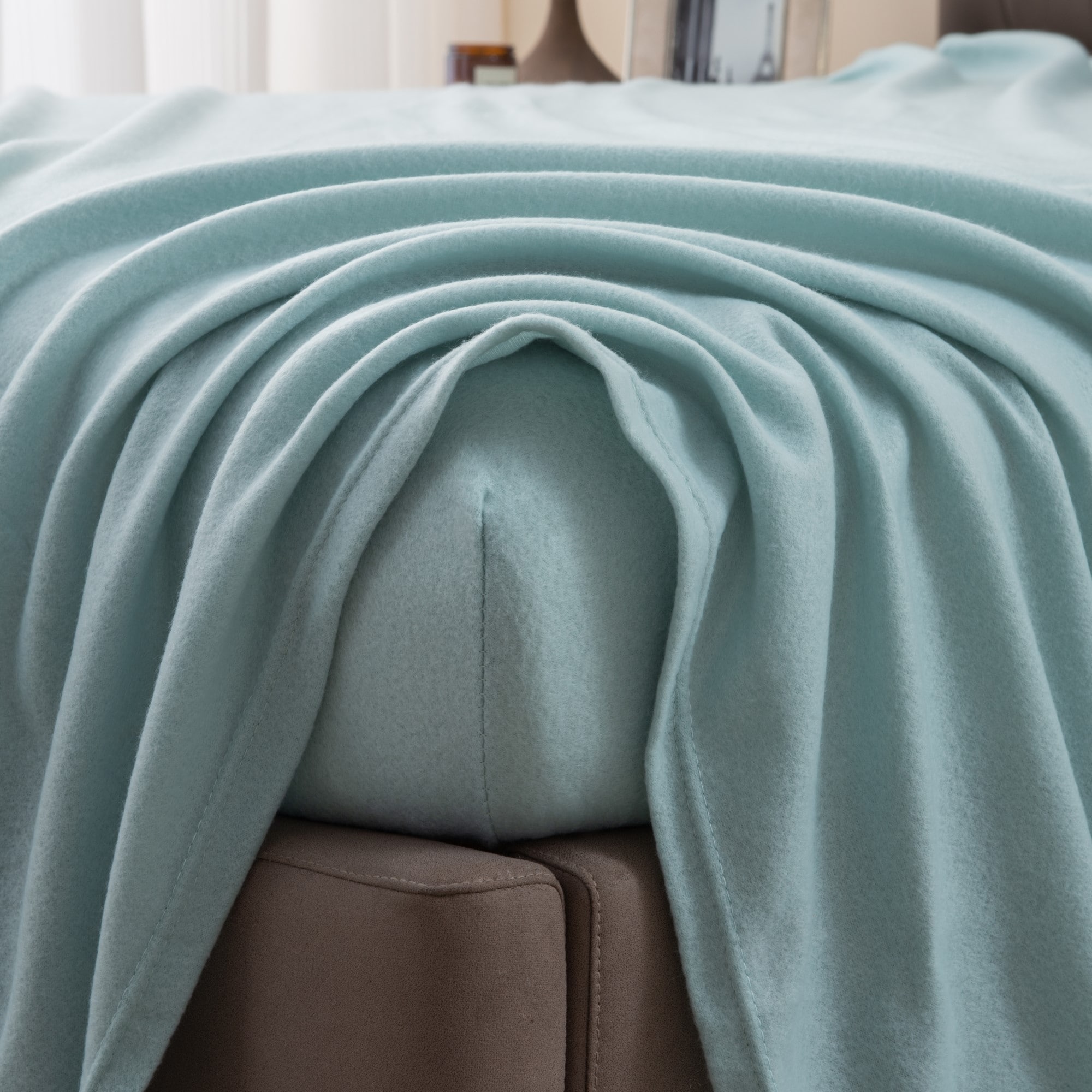 Premium Super Soft Extra Plush Fleece Sheet Set - Picture 18 of 37