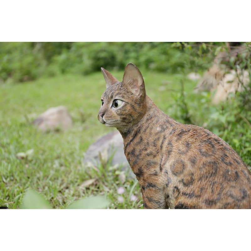 Sitting Bengal Cat Statue