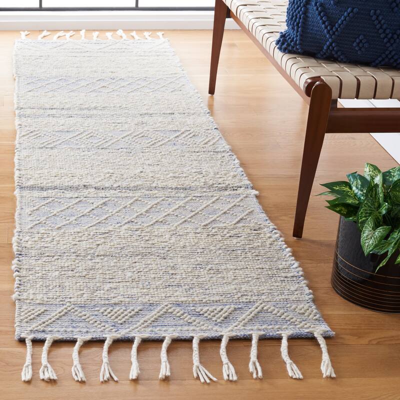 SAFAVIEH Handmade Natura Safa Wool Rug
