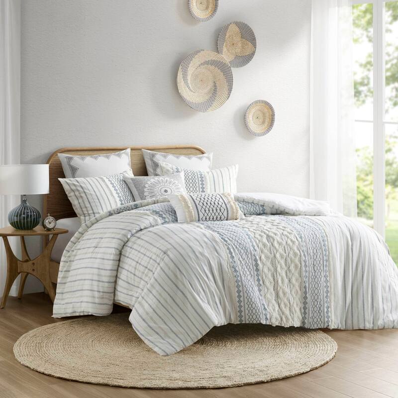 GDF Studio - Imani Cotton Printed Comforter Set with Chenille Detailing - White+Navy (Full/Queen)