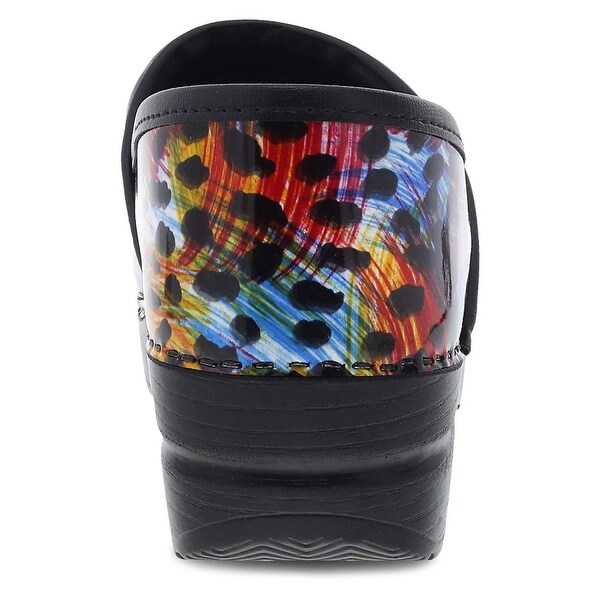 dansko skull clogs