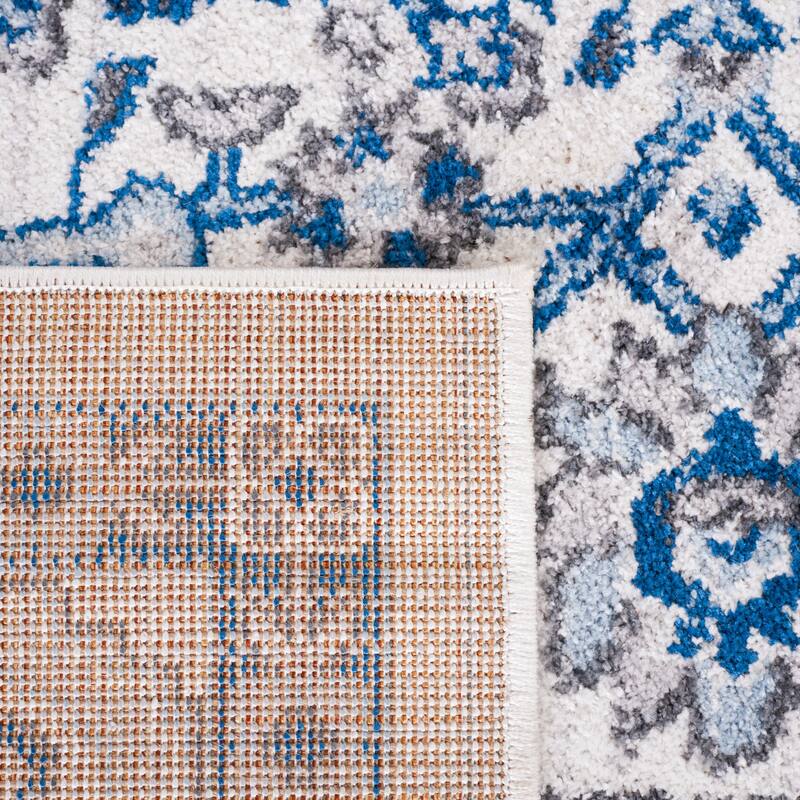 SAFAVIEH Toscana Arie Oriental Rug