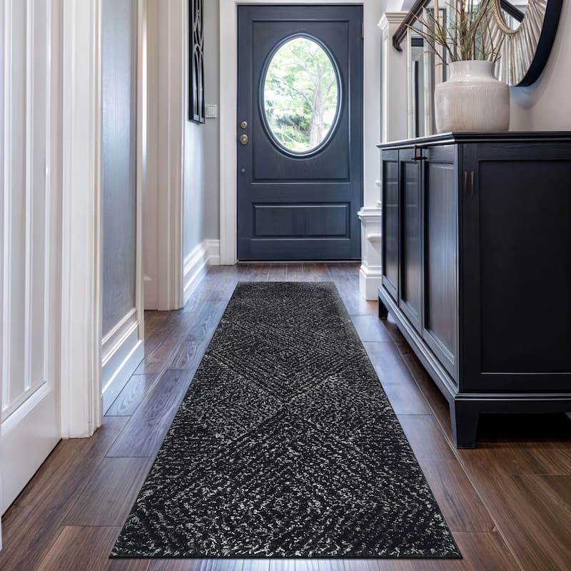Minimal Stripe Geometric Shag Rug - Anthracite Dark Gray - Medium Pile - Cozy & Modern - Anthracite - 2' 3" x 8'