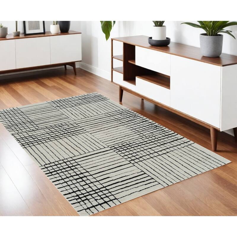 Distressed Abstract Modern Stain Resistant Woven Area Rug - 4' X 6' - Cream and Black - Rectangle