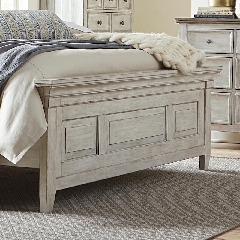Heartland Antique White Tobacco King California Panel Bed