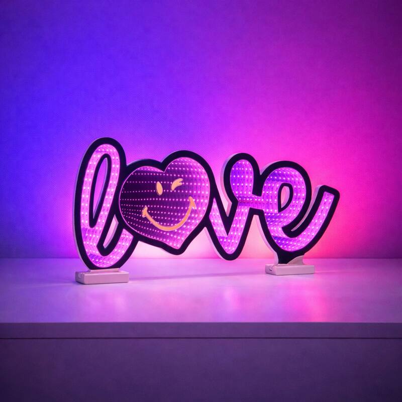 SmileyWorld(R) Love Ekkolight 23.5"L