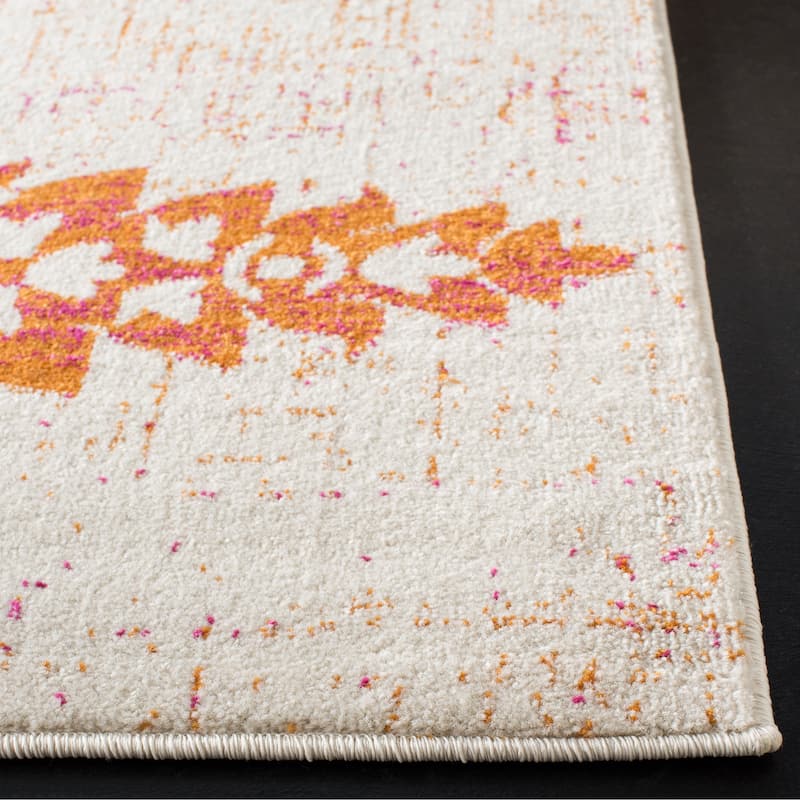 SAFAVIEH Evoke Gelinda Vintage Boho Rug