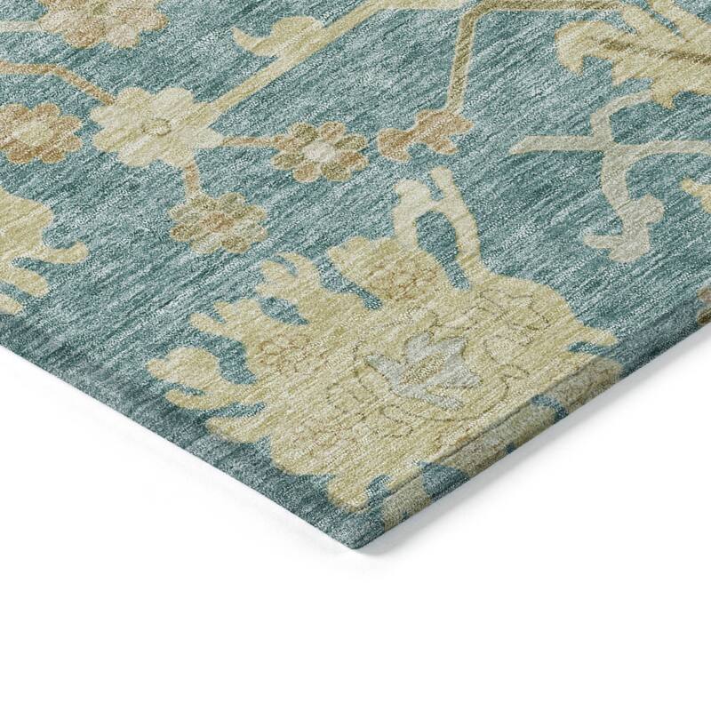 HomeRoots Floral Traditional Rectangle Outdoor Rug